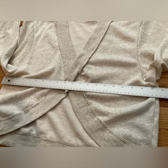 🤍 Pilcro Ryanne crossback sweatshirt - Picture 5 of 9